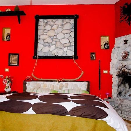 Hotel Vila "Oda E Miqve" Vlorë Extérieur photo