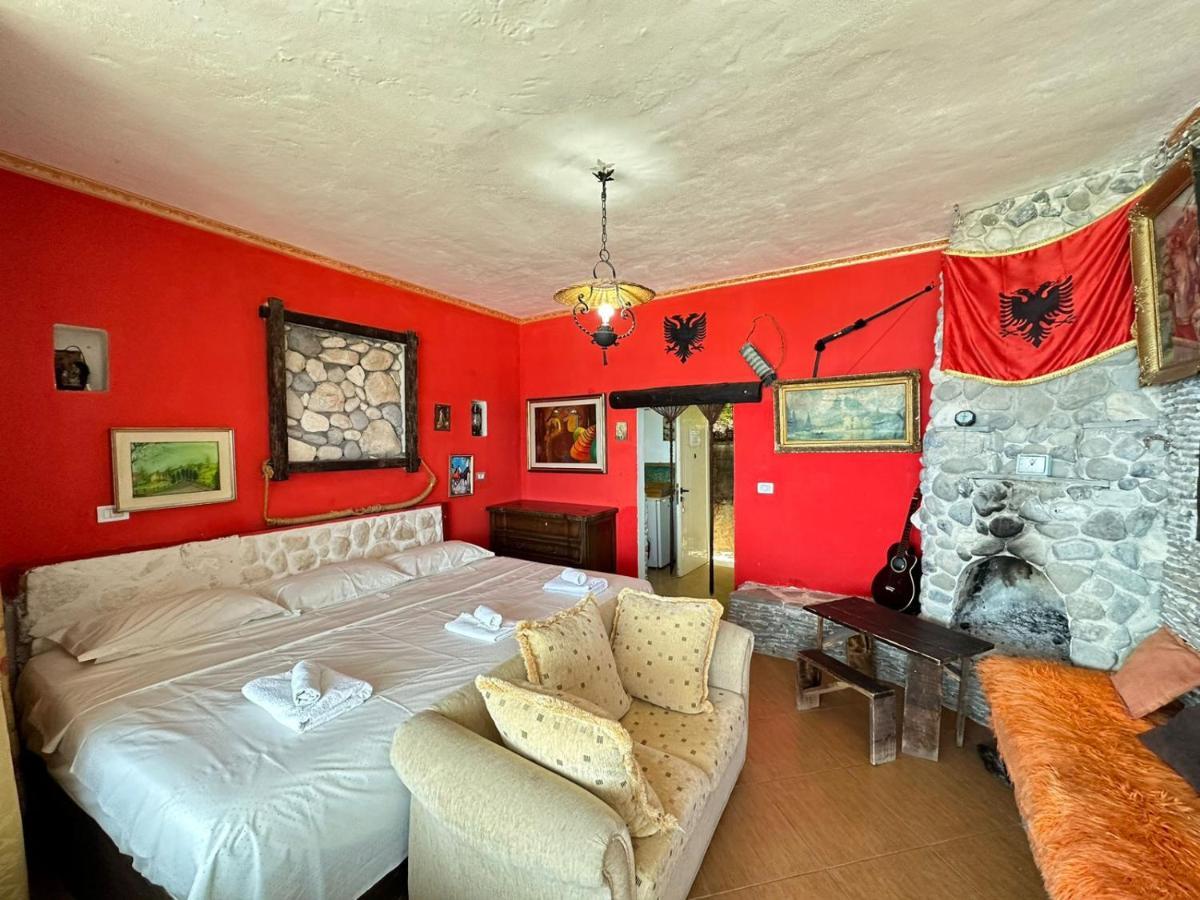 Hotel Vila "Oda E Miqve" Vlorë Extérieur photo
