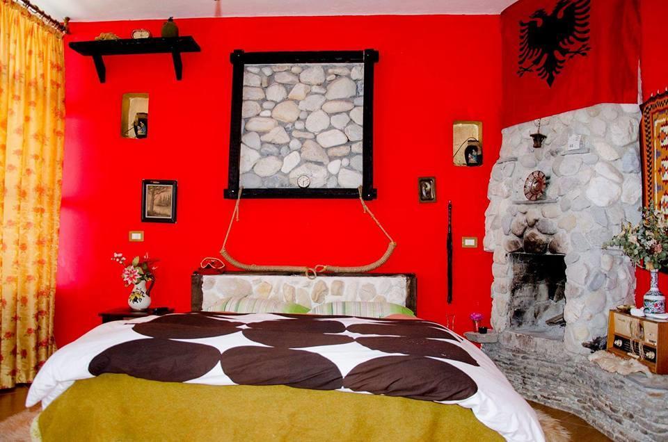 Hotel Vila "Oda E Miqve" Vlorë Extérieur photo